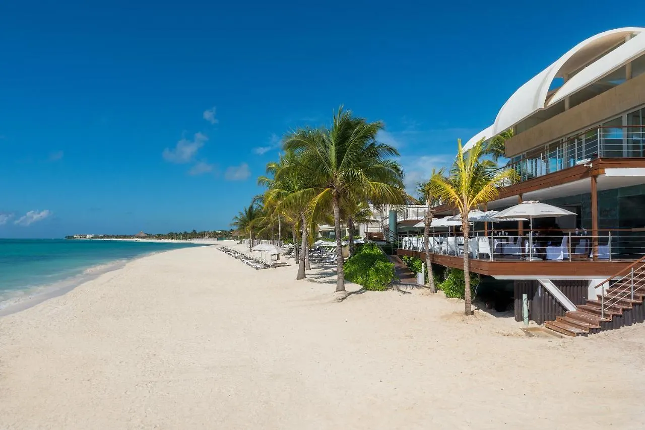 Movich Club At Blue Diamond Luxury Boutique Hotel Lafitte
