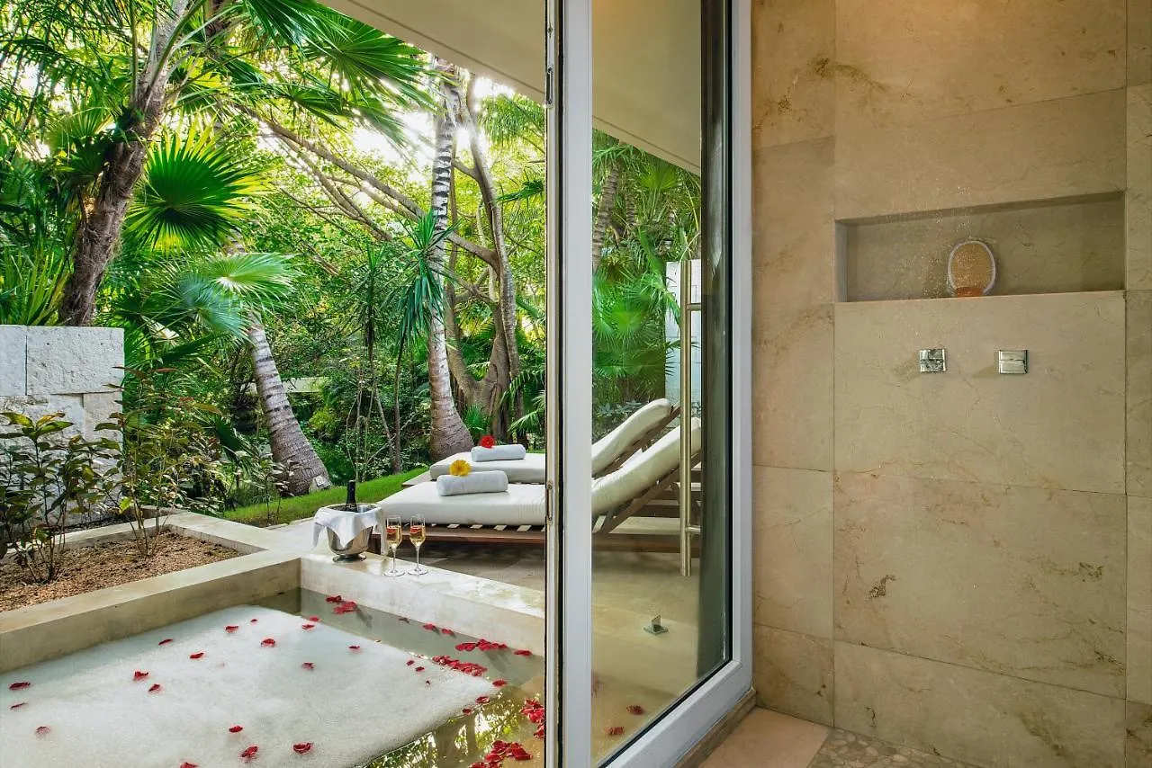 Movich Club At Blue Diamond Luxury Boutique Hotel Lafitte Mexico